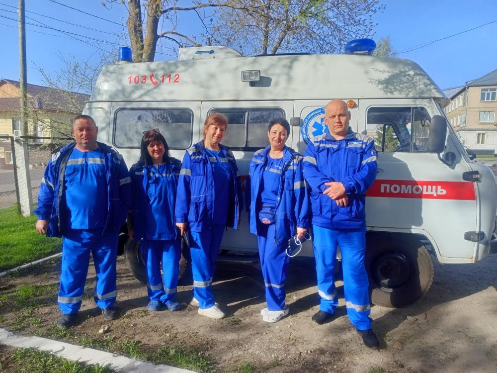 С днём работника скорой медицинской помощи